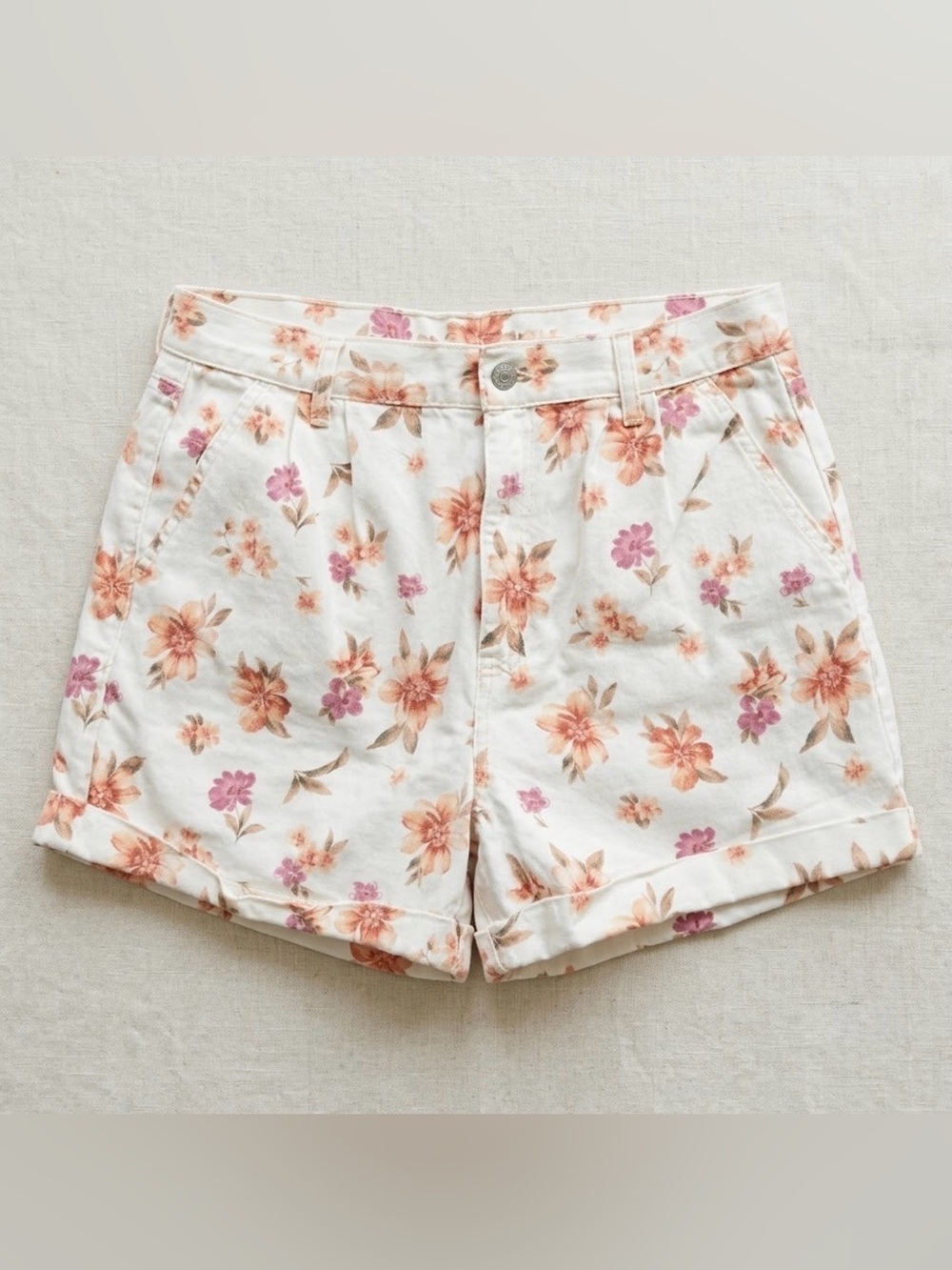 🆕 American Eagle AEO High-Waisted Denim Shorts 12
